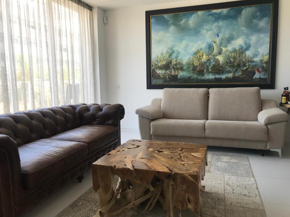 Marina Botafoch Apartamento *